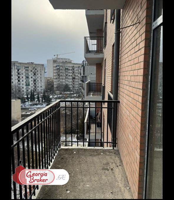 იყიდება ახალი გარემონტებული 2 ოთახიანი ბინა